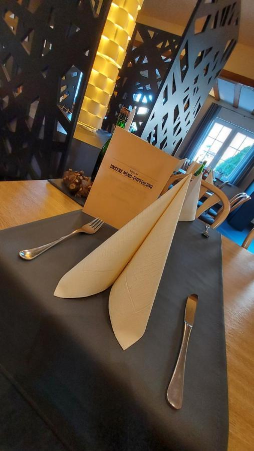 & Restaurant Bruehler Hof *
